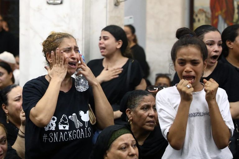 صورة متداولة لـ3 أطفال توفوا بحريق كنيسة أبوسيفين