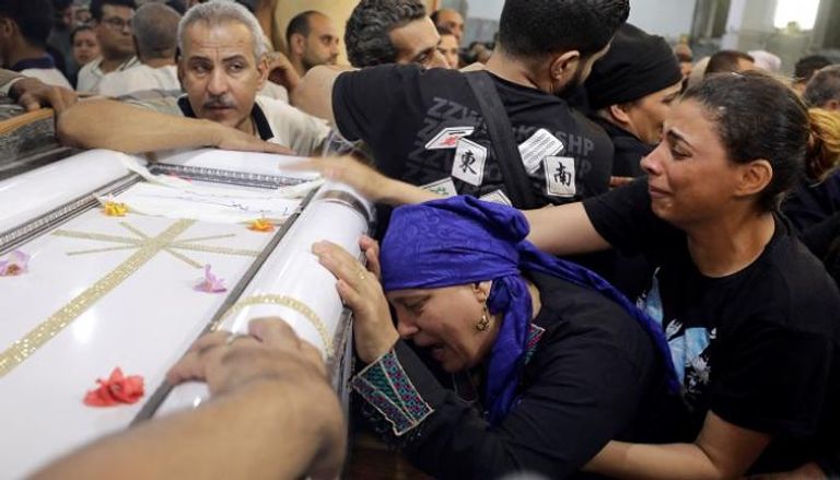 مشاهد من جنازة ضحايا كنيسة أبوسيفين
