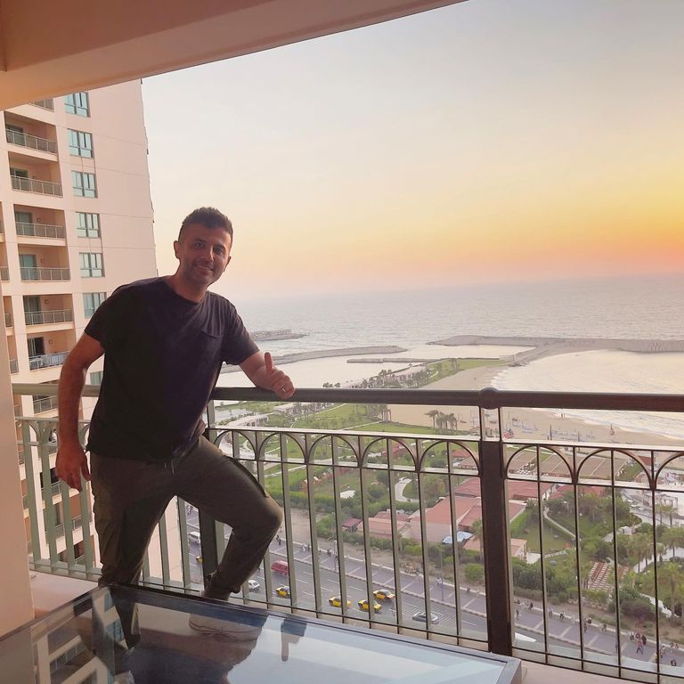 المطرب حمزة نمرة - أرشيفية