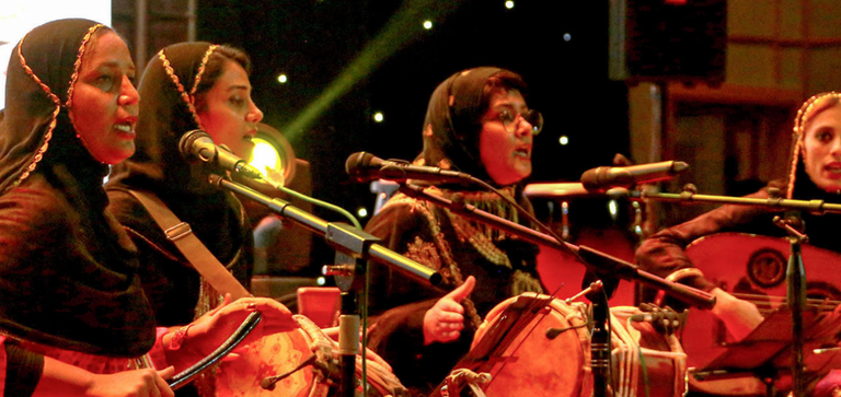 شيراز الإيرانية تحظر الموسيقى للفتيات