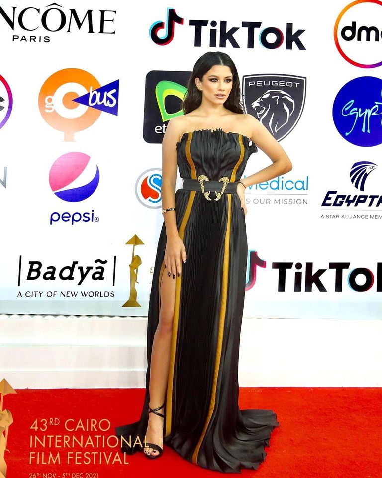 سينتيا خليفة سينتيا خليفة