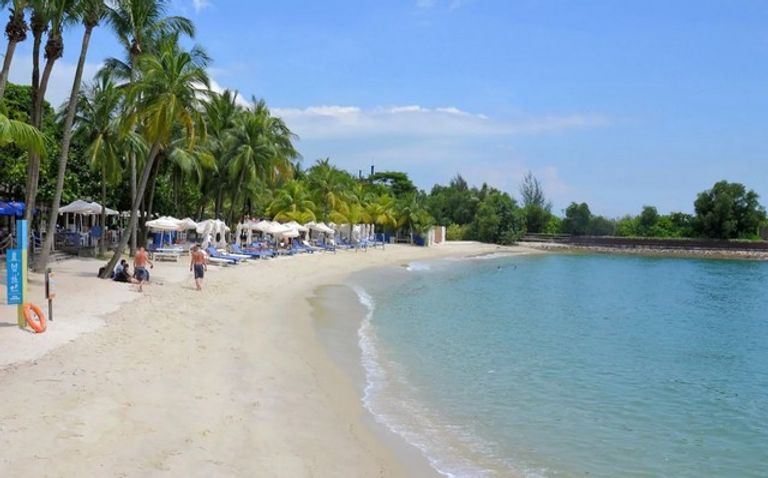 شاطئ سيلوسو أحد شواطئ سنغافورة أجمل 5 شواطئ في سنغافورة لا تتوقعها