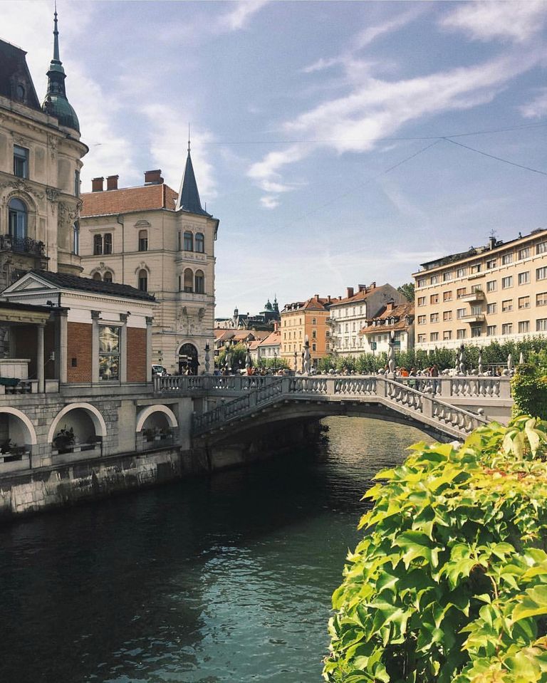 لوبليانا إسطنبول - أرشيفية