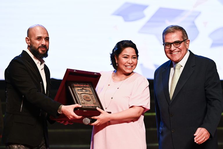 النجمة شيرين عبدالوهاب