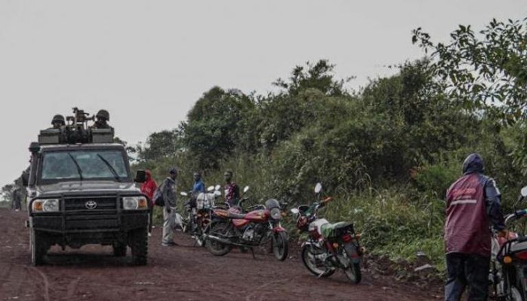 دورية أمنية في إحدى قرى الكونغو الديمقراطية