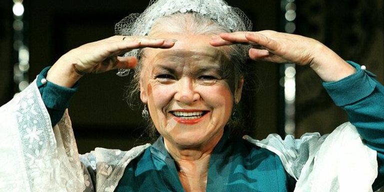 الممثلة الألمانية إيفا ماريا هاجن