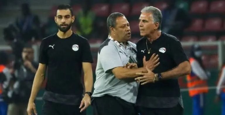 كارلوس كيروش مدرب منتخب مصر الأسبق مع ضياء السيد كارلوس كيروش مدرب منتخب مصر الأسبق