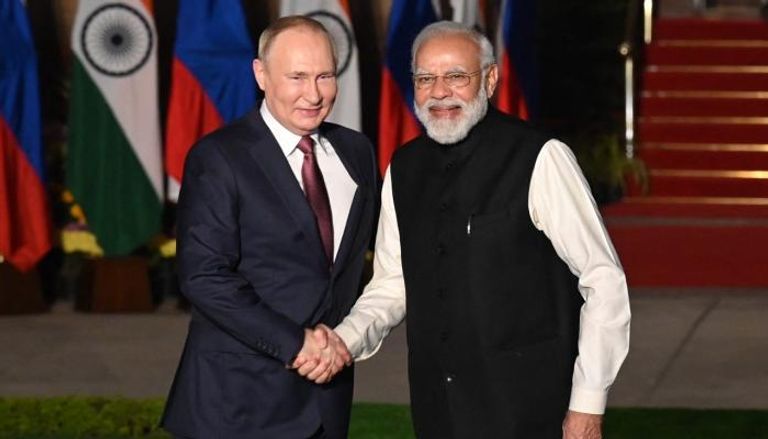 لقاء سابق بين رئيس الوزراء الهندي والرئيس الروسي