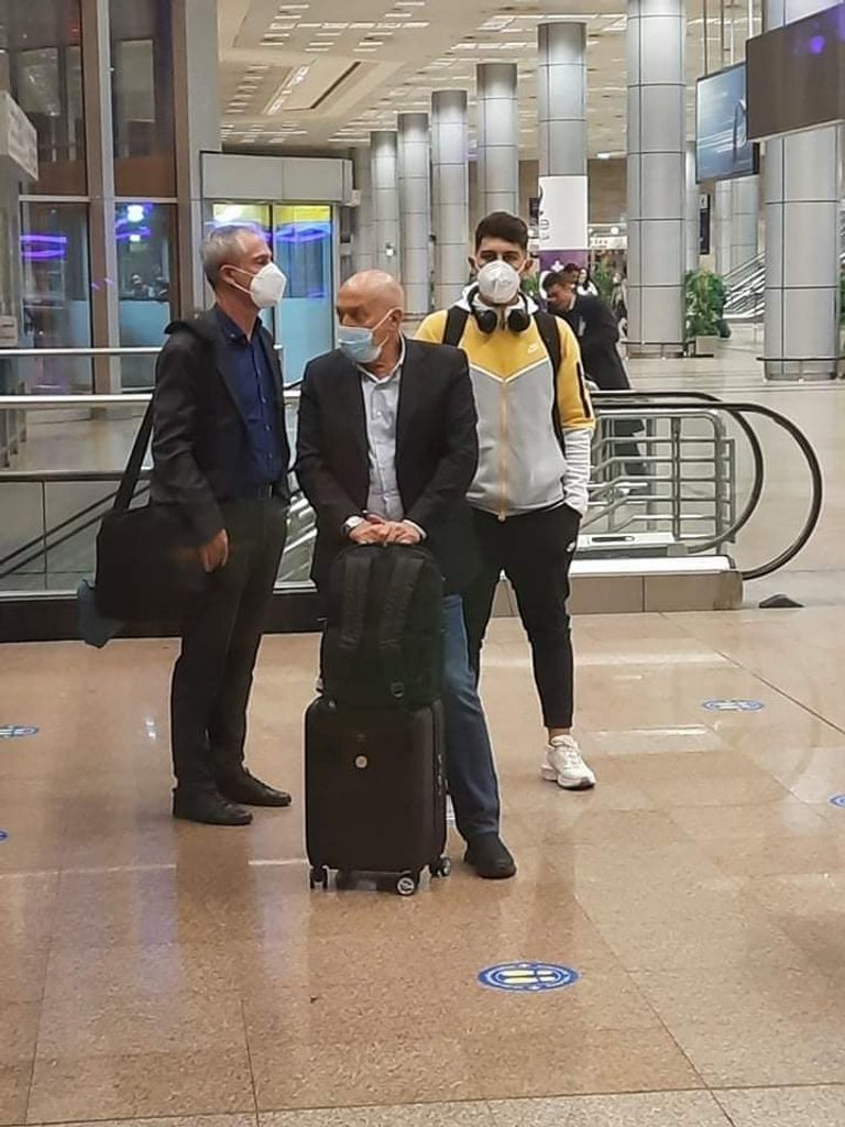 وصول جوسفالدو فيريرا إلى مطار القاهرة جوسفالدو فيريرا مدرب الزمالك