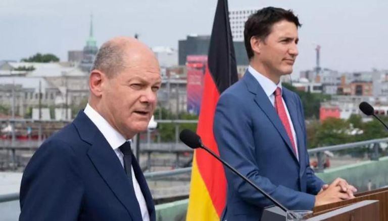 رئيس وزراء كندا جاستن ترودو والمستشار الألماني أولاف شولتس