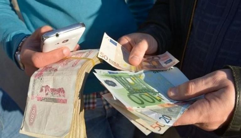 تراجع سعر اليورو اليوم في الجزائر