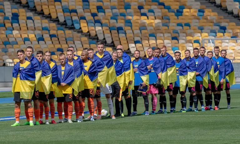 افتتاح أول مباراة في الدوري الأوكراني