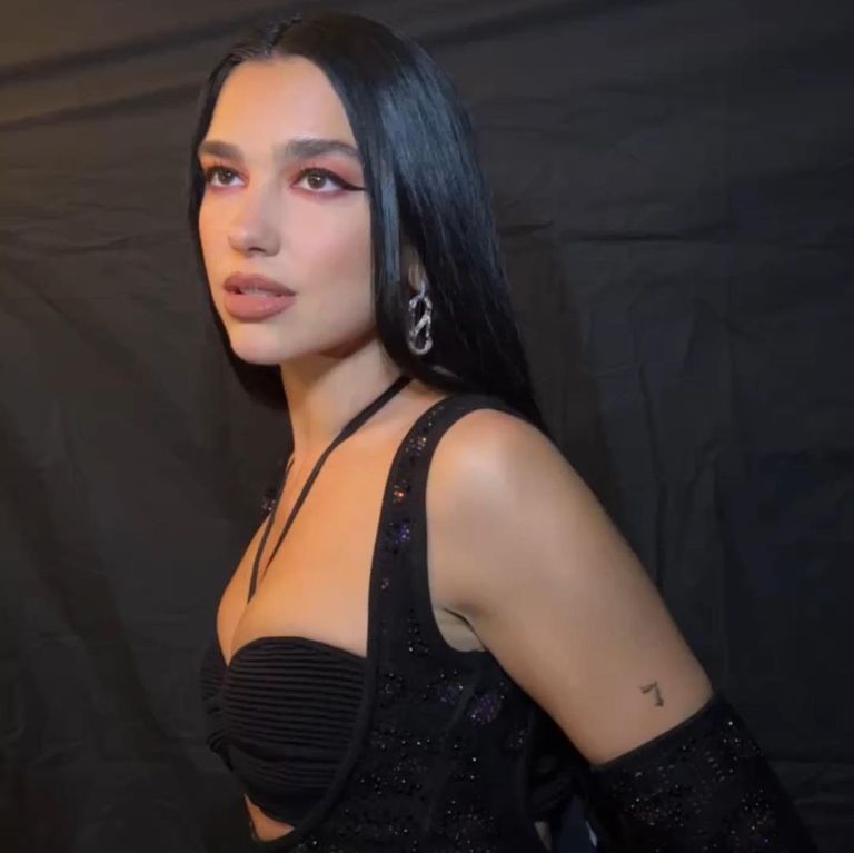 مغنية البوب دوا ليبا