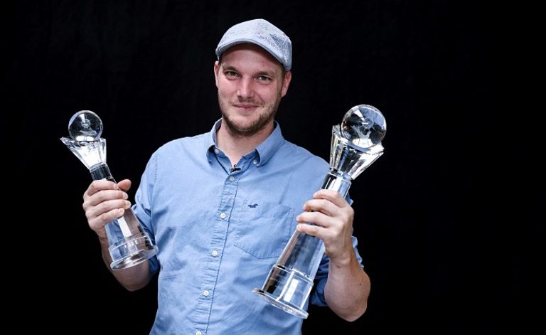 لوران بيرون بطل العالم في السحر