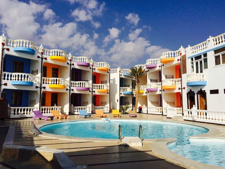 فندق سى فيو دهب أحد أفضل الفنادق في دهب أفضل الفنادق في دهب لعام 2022