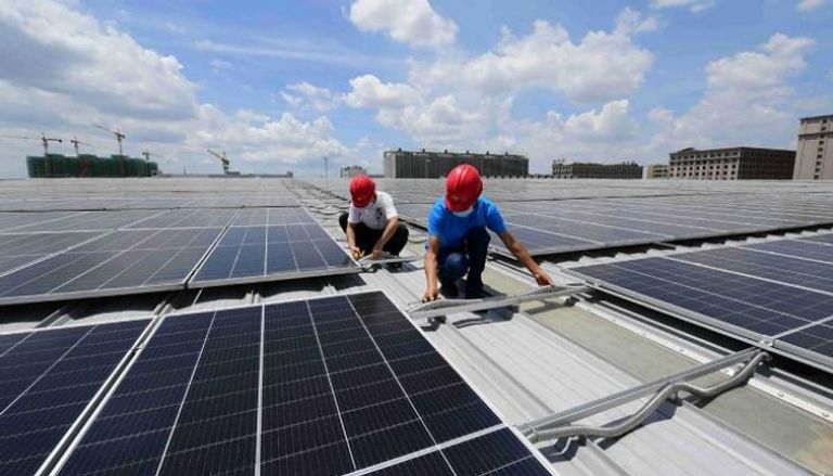 صناعة الألواح الشمسية في الصين