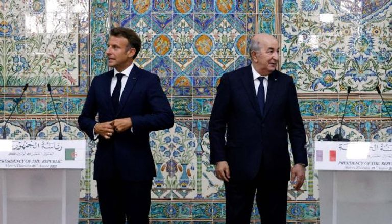 الرئيسان الجزائري عبدالمجيد تبون والفرنسي إيمانويل ماكرون