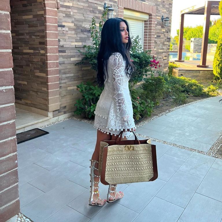 الفنانة اللبنانية هيفاء وهبي