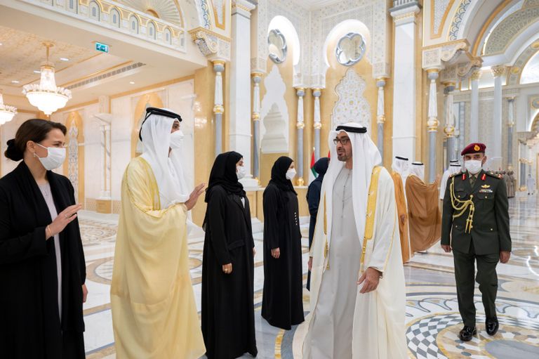 المرأة الإماراتية ساهمت بقوة في بناء الوطن وتعظيم إنجازاته