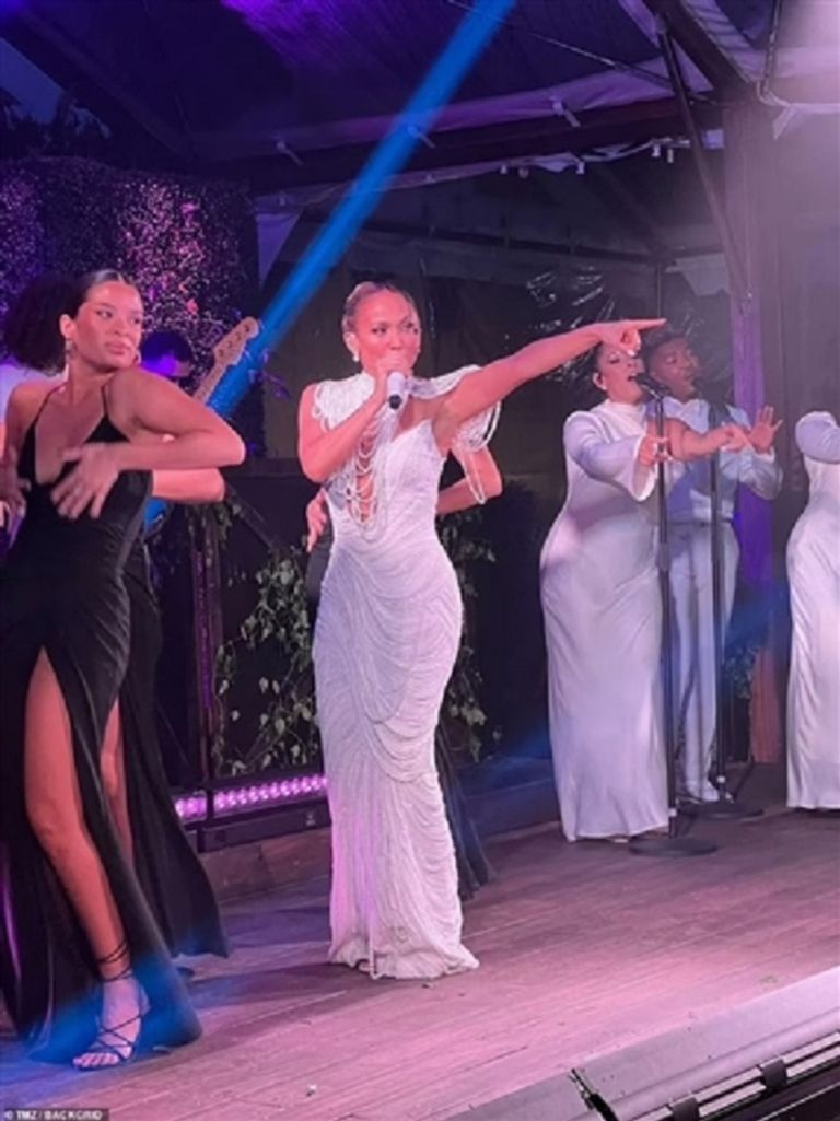 جينيفر لوبيز وبن أفليك