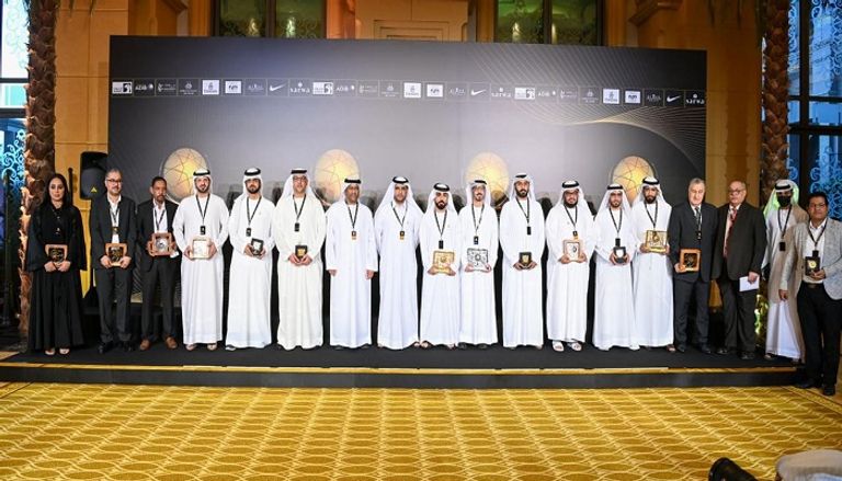 تكريم المنصات الرياضية في حفل رابطة المحترفين الإماراتية