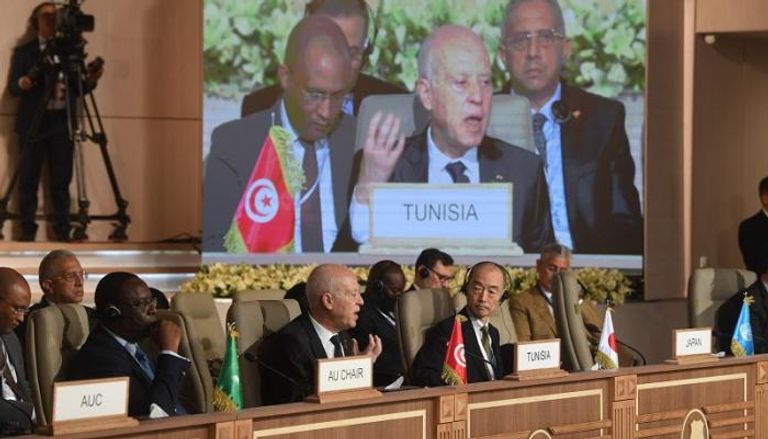 الرئيس التونسي قيس سعيد في قمة 