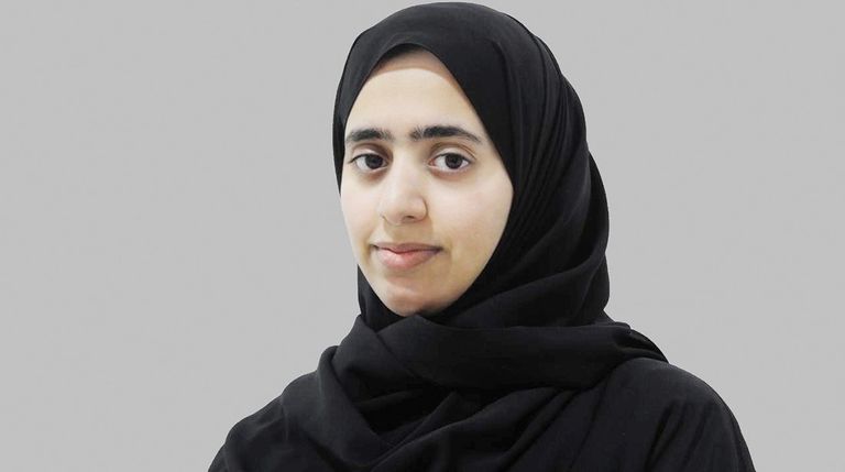 المرأة الإماراتية تشكل 45% من إجمالي القوى العاملة بقطاع الفضاء 