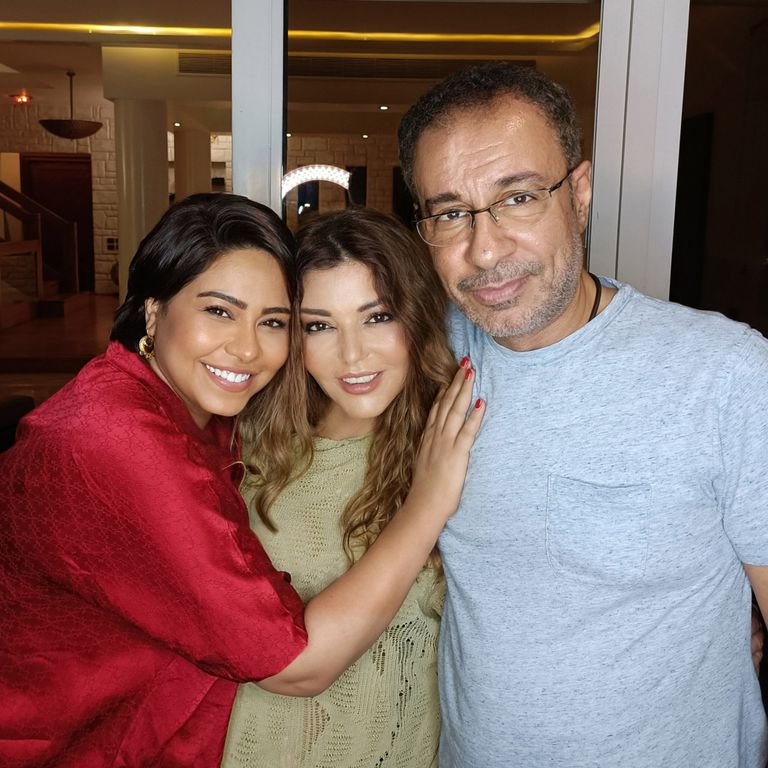 شيرين عبدالوهاب وسميرة سعيد أثناء الزيارة