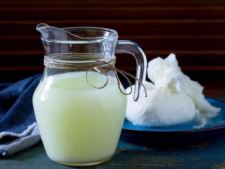 بروتين مصل اللبن مصل اللبن يحتوي على فوائد صحية جمة