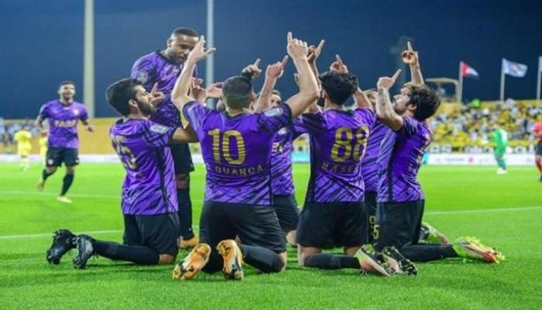  فريق العين حامل لقب الدوري الإماراتي 
