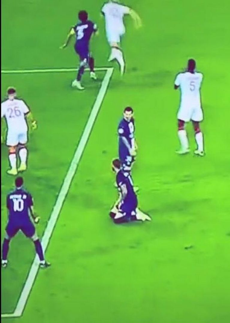 نظرة ميسي لراموس سيرجيو راموس وليونيل ميسي