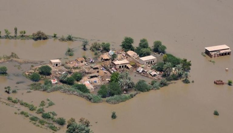 الفيضانات غمرت العديد من المناطق