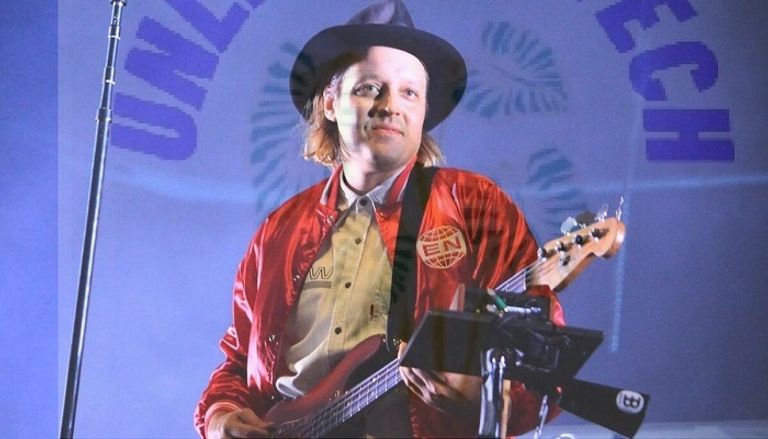 المغني وين باتلر 