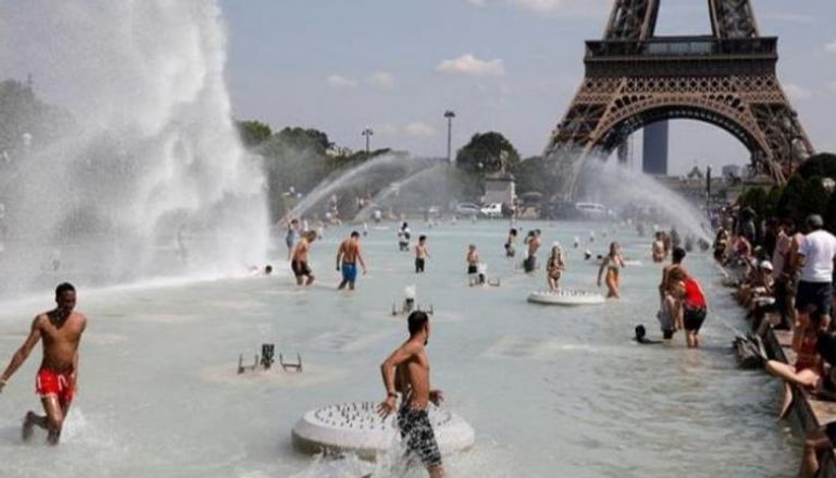 فرنسا عانت موجات حر قياسية هذا العام