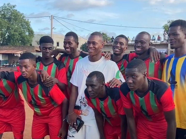 أليو ديانج لاعب الأهلي المصري