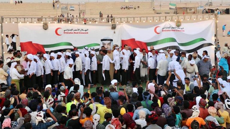 مهرجان الشيخ زايد يتوج فعاليته في سقطرى بعرس جماعي