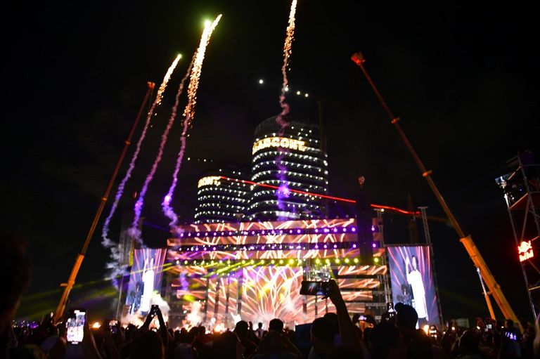 محمد حماقي من الحفل الأخير