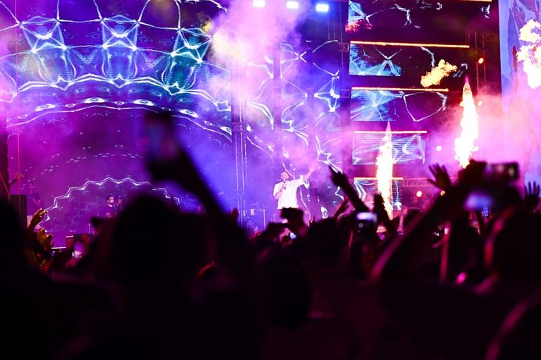 محمد حماقي من الحفل الأخير