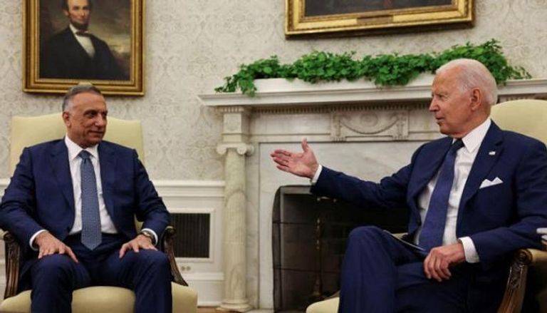 لقاء سابق يجمع الرئيس الأمريكي ورئيس الوزراء العراقي