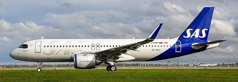 SAS Scandinavian Airlines American Airlines