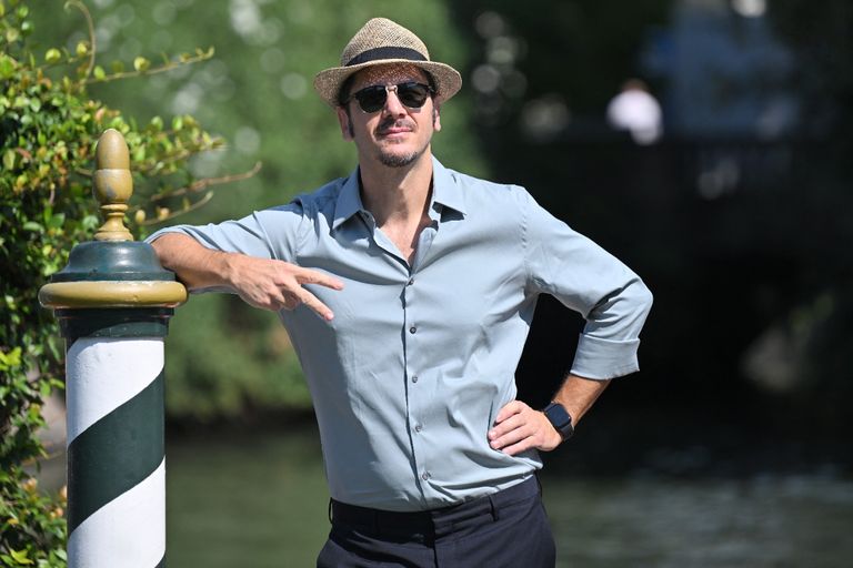 النجمة الإسبانية بينيلوبي كروث في مهرجان فينسيا