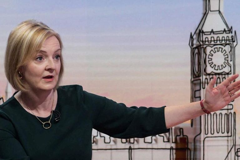 ليز تراس ليز تراس رئيسة الحكومة البريطانية الجديدة