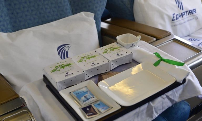 مصر للطيران تسير رحلة جديدة بخدمات صديقة للبيئة الي اليونان