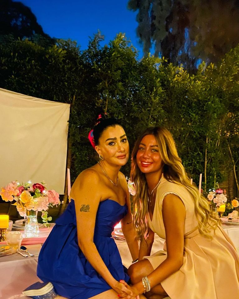 غادة عبدالرازق وابنتها روتانا