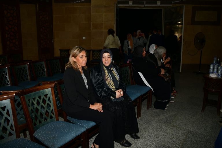 من عزاء المخرج علي عبد الخالق