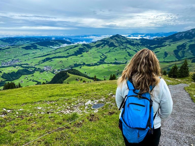 سويسرا إيرلندا - أرشيفية