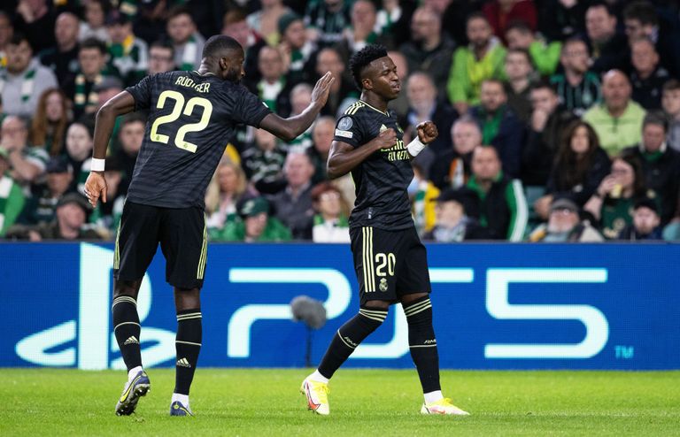 ليونيل ميسي نجم باريس سان جيرمان