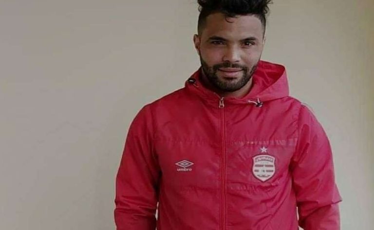 يوسف بلايلي نجم منتخب الجزائر
