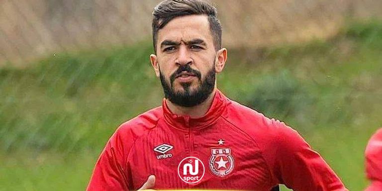 يوسف بلايلي نجم منتخب الجزائر