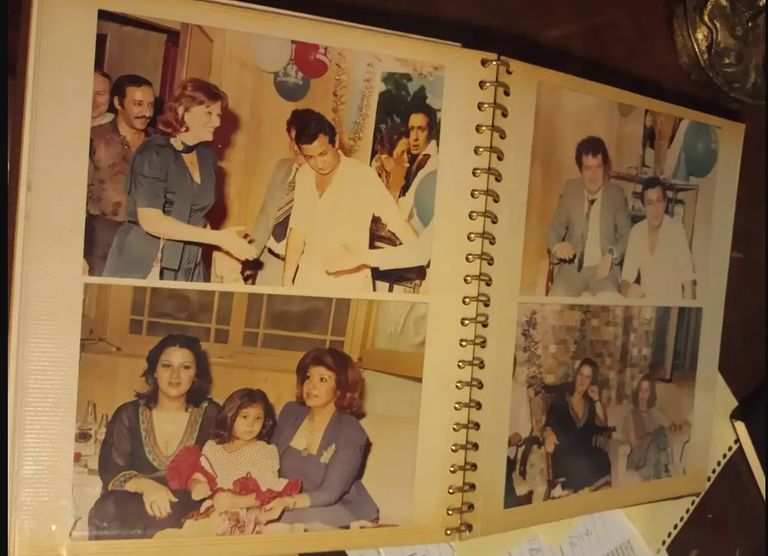 الراحل نور الشريف مع زوجته بوسي - أرشيفية